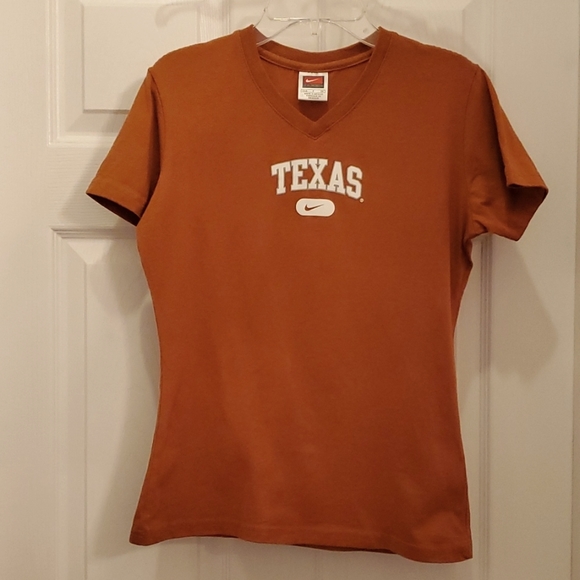 EUC Nike Vintage Women's Small (4-6) Texas Longhorns Burnt Orange Vneck Tshirt - Picture 1 of 3